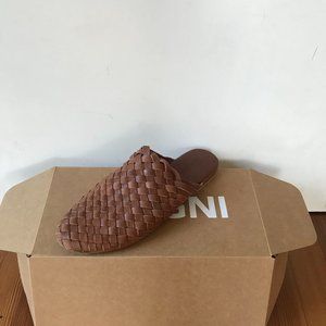 ST AGNI BUNTO Woven Loafers